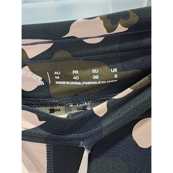 THE UPSIDE Forest Camo Midi Legging Size 8 - Picture 9 of 11